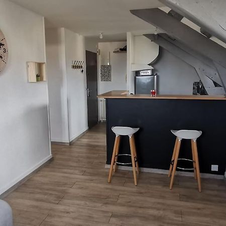 Apt Cozy Refait A Neuf A 5Min Du Centre Ville Saint-Hilaire-du-Harcouët Zewnętrze zdjęcie